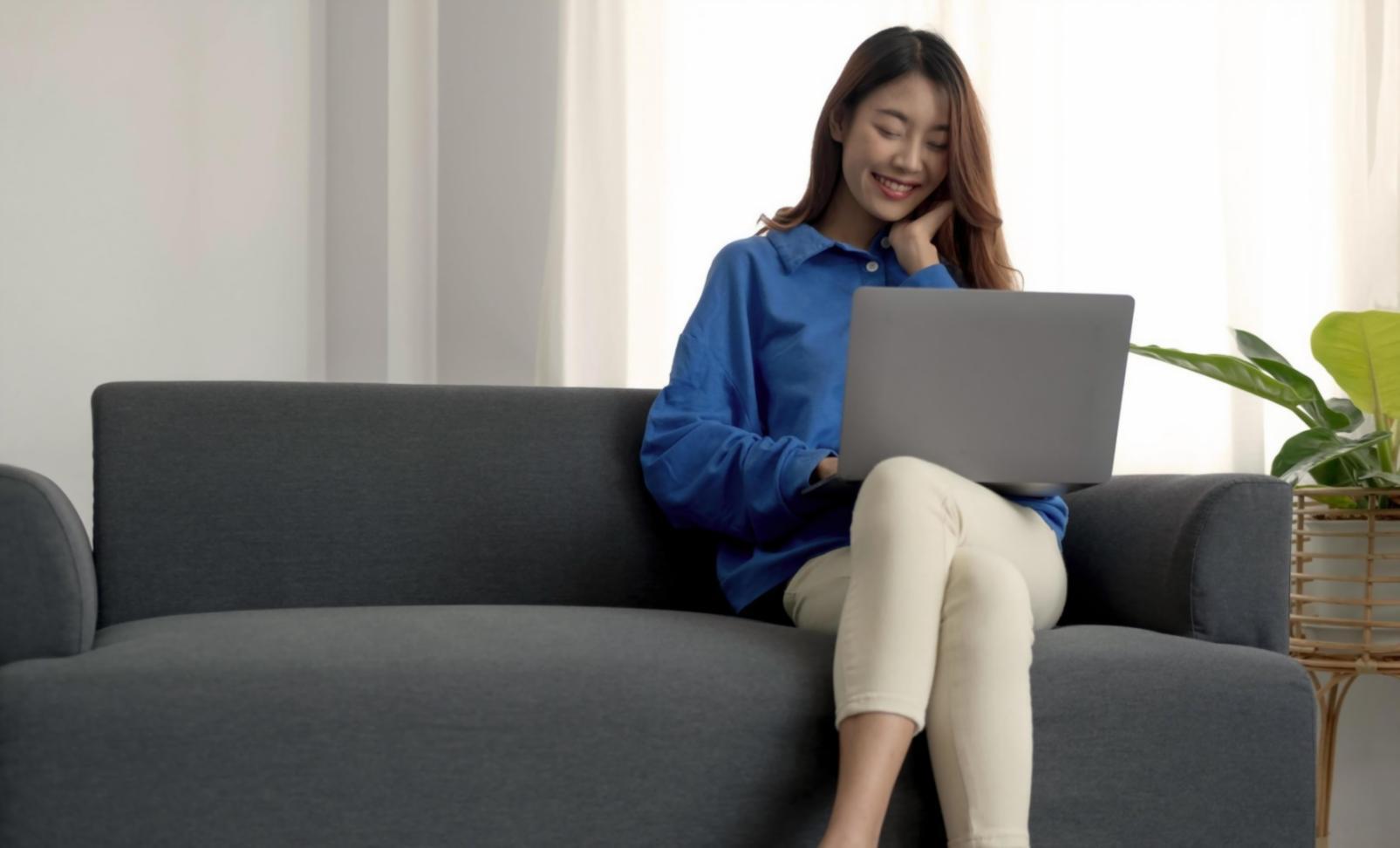 Team collaboration during user acceptance testing coordination session